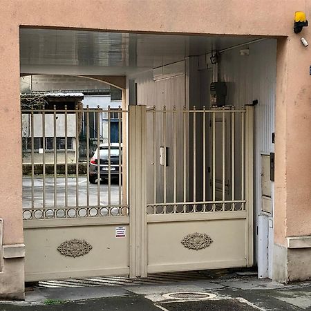 Logement Centre Ville D'Epernay Avec Parking Prive Экстерьер фото